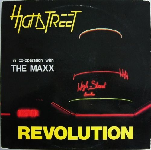 Highstreet In Co-operation With The Maxx - Revolution