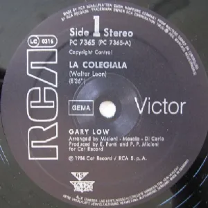 Gary Low - La Colegiala / Equador